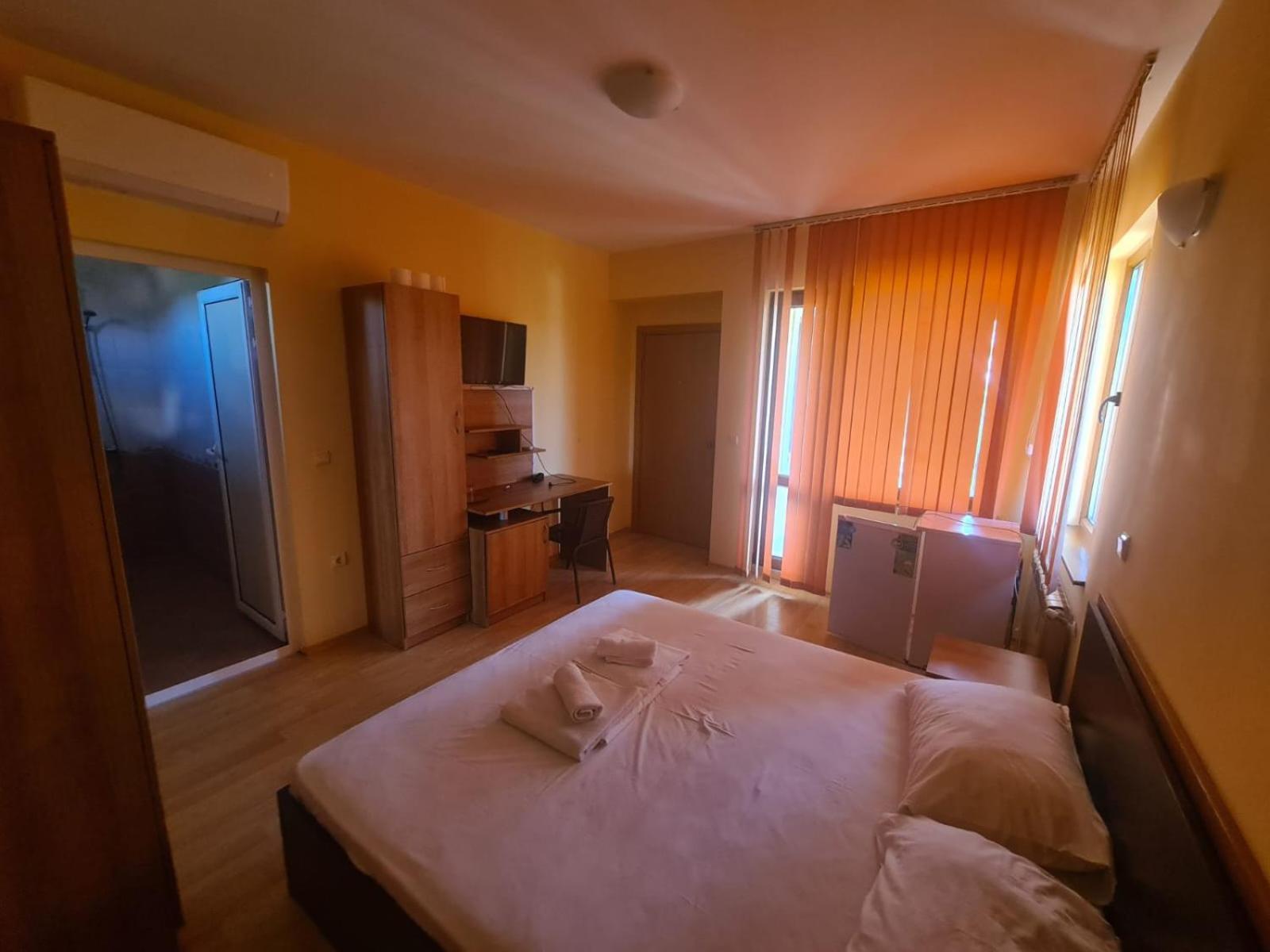 Villa B&B Варна Экстерьер фото